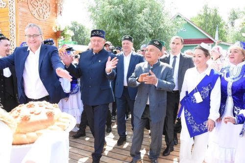 Заинское подворье на Сабантуе в Казани