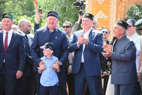 Заинское подворье на Сабантуе в Казани