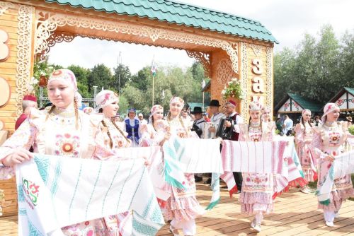 Заинское подворье на Сабантуе в Казани