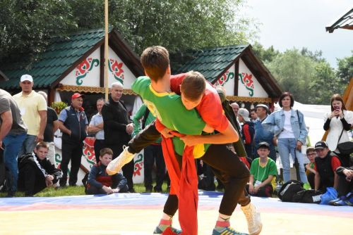 Заинское подворье на Сабантуе в Казани