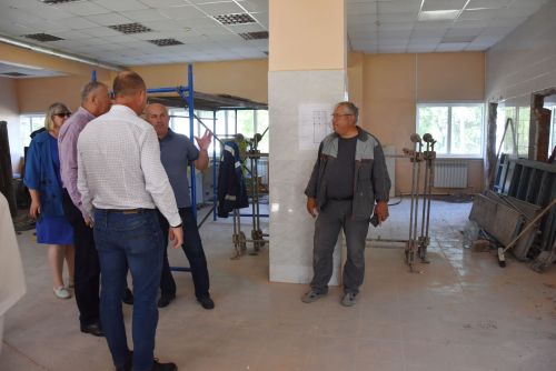 Разиф Каримов совершил объезд объектов капитального ремонта и строительства