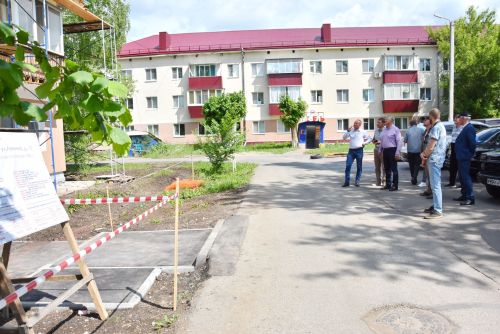 Разиф Каримов совершил объезд объектов капитального ремонта и строительства