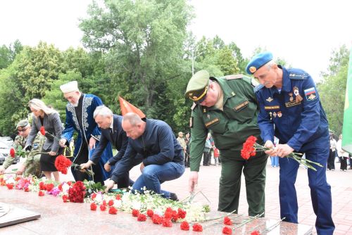 Заинцы почтили память героев Великой Отечественной войны