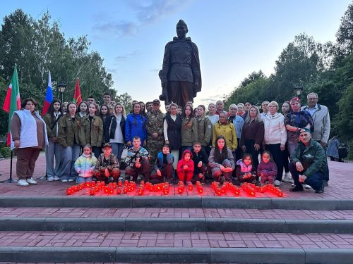 «Свеча памяти» в Заинске: жители почтили подвиг героев войны