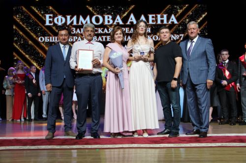 Яркие кадры с Выпускного в Заинске