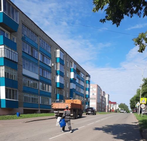 Горзеленхоз в Заинске заботится о чистоте и порядке в городе