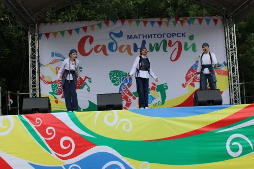 Сабантуй төбәкләрне берләштерә