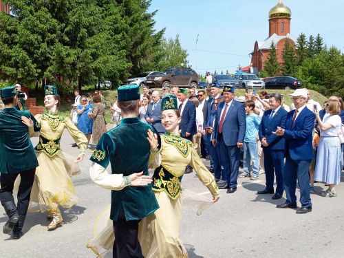 Төрле мәйданчыкларда – кунакчыллык