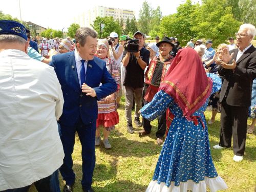 Төрле мәйданчыкларда – кунакчыллык