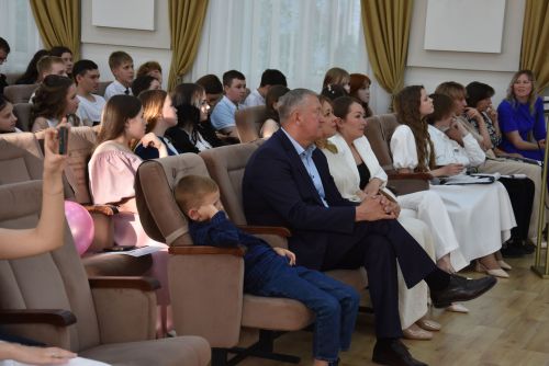 Выпуск №60: Заинская детская музыкальная школа провожает талантливых учеников
