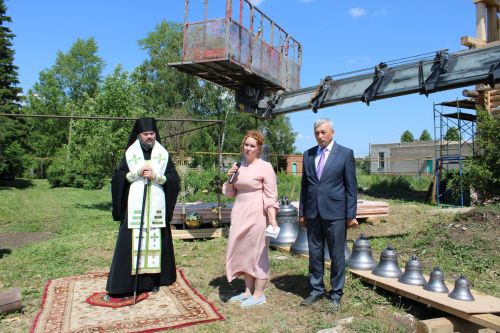 Югары Баграж чиркәвенә кач куелды һәм чаңнар изгеләндерелде