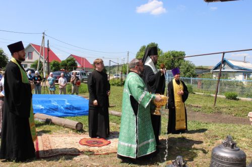 Югары Баграж чиркәвенә кач куелды һәм чаңнар изгеләндерелде