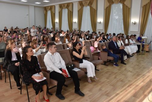 Выпуск №60: Заинская детская музыкальная школа провожает талантливых учеников