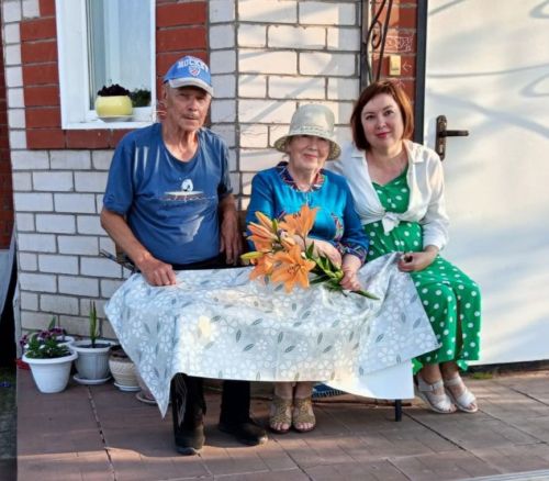 106 лет семейного стажа на две пары из Заинска