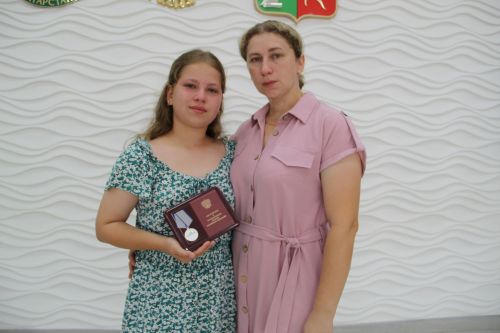 Зәйдә ил иминлеген саклап һәлак булганнарга дәүләт бүләкләре тапшырылды