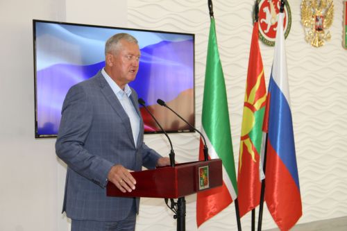 Зәйдә ил иминлеген саклап һәлак булганнарга дәүләт бүләкләре тапшырылды