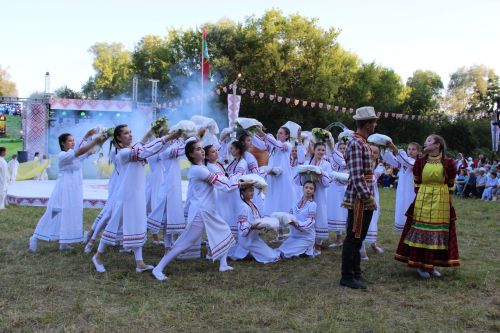 Самые яркие события праздника Питрау 2025 в Заинском районе