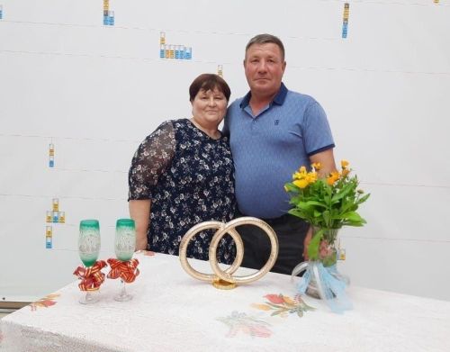 Сәвәләйдә озак еллар бергә матур яшәүче парларны хөрмәтләделәр