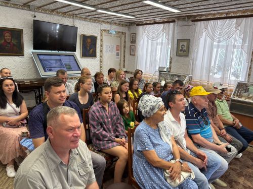 В Заинске открылась выставка художников Максимова и Селивёрстова