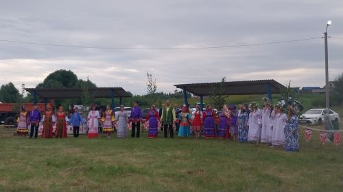 Казанская в Светлом Озере: хороводы у костра, игры и вековые традиции