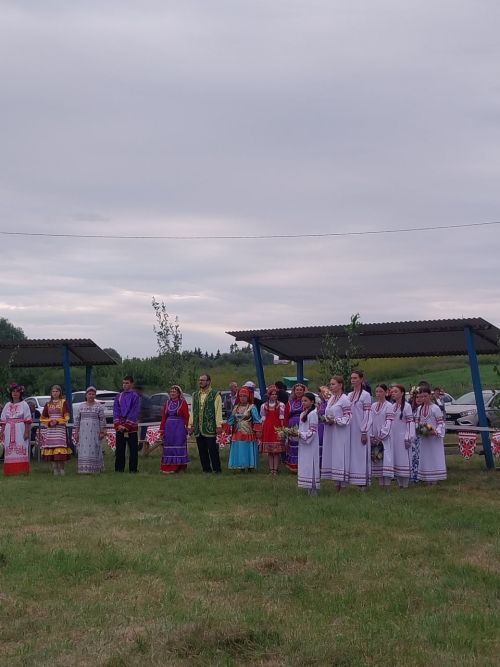 Якты Күлдә Казанская бәйрәме узды: учак янында әйлән-бәйлән, уеннар һәм гасырлар буе дәвам иткән традицияләр