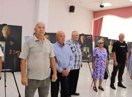 Зәйдә «Герой әтисе» күргәзмәсе ачылды