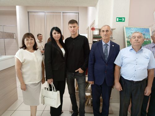 В Заинске вручили 42-ю премию имени Суббуха Рафикова