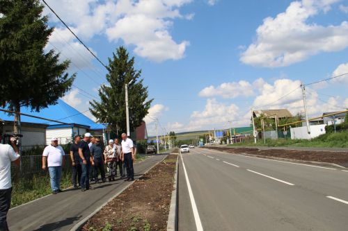 Разиф Каримов лично проверил ход благоустройства: какие объекты преобразились в Заинске?