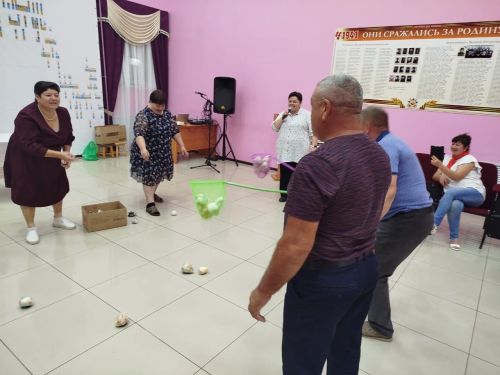 В селе Савалеево чествовали 11 пар юбиляров семейной жизни