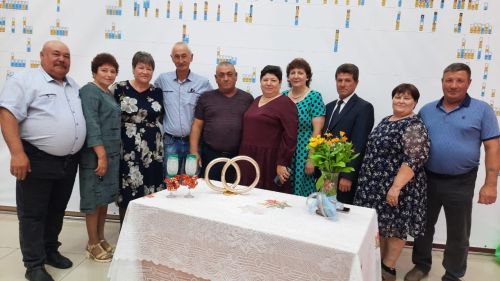 В селе Савалеево чествовали 11 пар юбиляров семейной жизни
