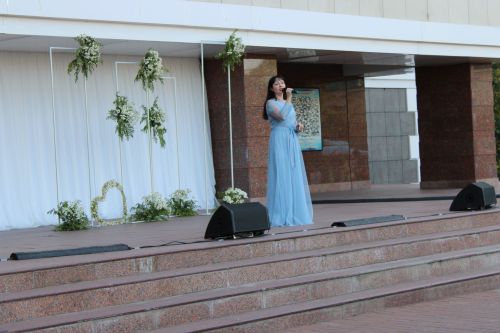 В Заинске семья Барсуковых награждена медалью «За любовь и верность»