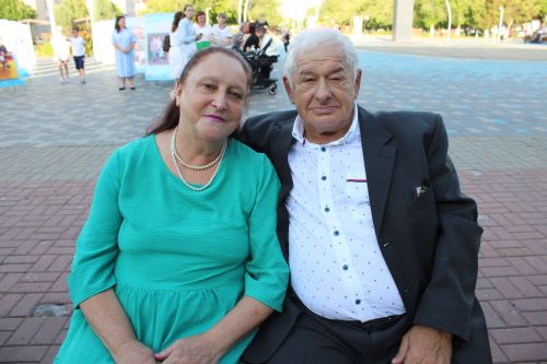 В Заинске семья Барсуковых награждена медалью «За любовь и верность»