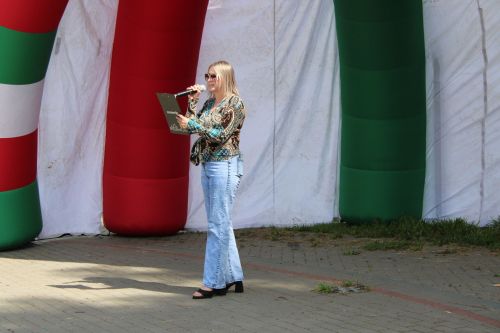 В День семьи, любви и верности в Заинске прошел праздник для детей