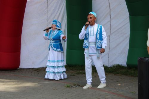 В День семьи, любви и верности в Заинске прошел праздник для детей