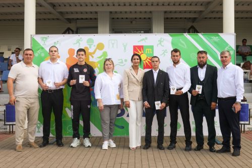 Сила, спорт, единство: в Заинске отметили День физкультурника