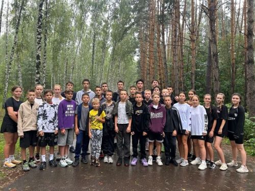 Юные баскетболисты Заинска оттачивают мастерство на летних сборах в «Созвездии»