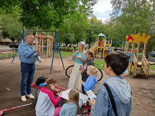 «Минем ишегалды лагере»на йөрүчеләр юл иминлеге хакында сөйләштеләр
