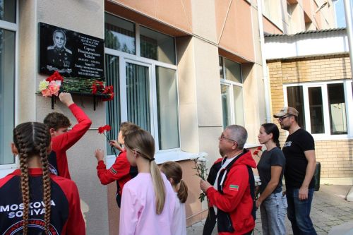 В Заинске почтили память Героя России Сергея Чебнёва