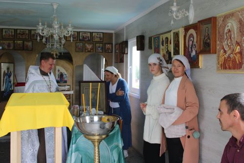 Керәшен Мәлеме чиркәвендә 90 елдан соң чумылдыру йоласы башкарылды