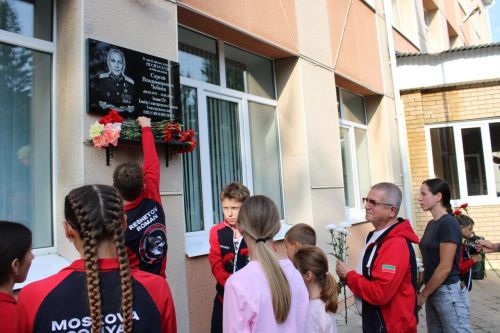 В Заинске почтили память Героя России Сергея Чебнёва