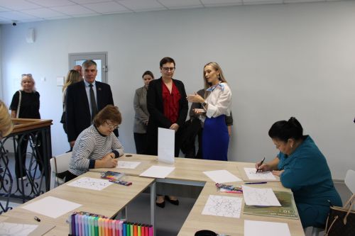 Заинск посетила заместитель министра труда РТ: обновленный центр занятости и социальные инициативы получили высокую оценку