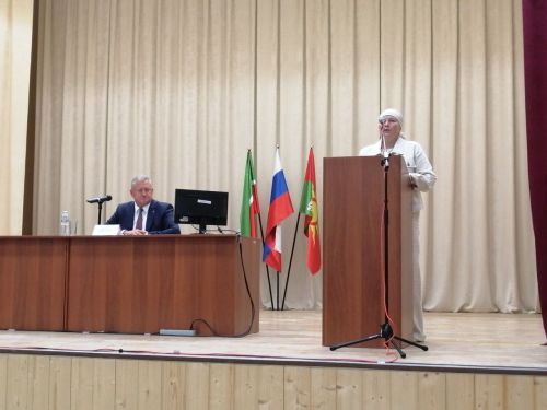 Глава Заинского района Разиф Каримов провел встречу с жителями микрорайонов Мирный, Заготзерно и Нефтебаза