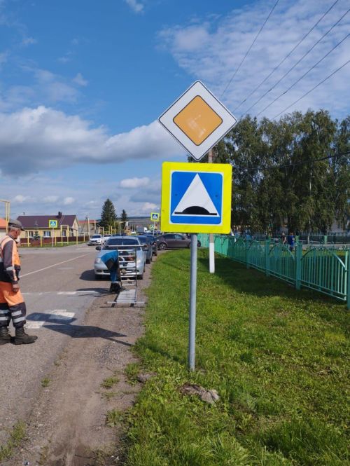К учебному году готовы: «Благострой» приводит улицы Заинска в порядок