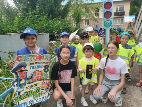 «Уймак кыз» балалары Халыкара светофор көнен билгеләп үттеләр