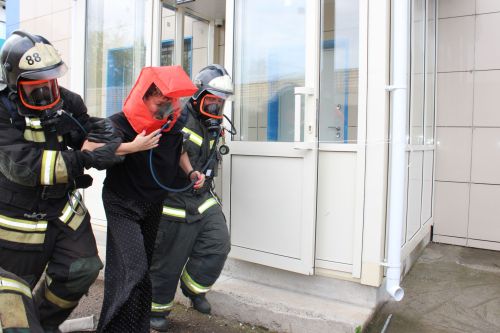 В Заинском городском суде отработали действия при пожаре