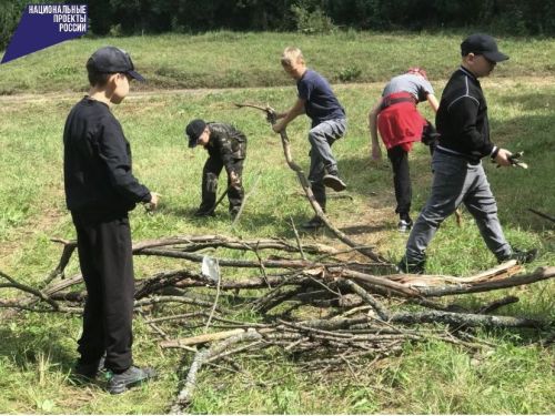 В Заинске организован туристический поход «Тропа приключений»