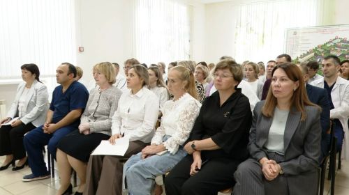 В Заинской ЦРБ подвели итоги полугодия и усилили кадровый потенциал