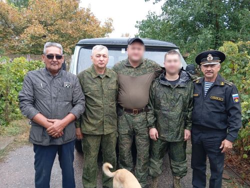 Зәйдән хәрбиләргә “УАЗ” машинасы һәм гуманитар ярдәм илтелде