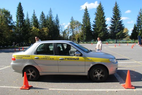 Зәй студентлары “Автосессия-2025” район этабын үтте
