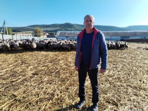 Валентин Шалапаев: “Авылда үскәннәр эштән курыкмый”